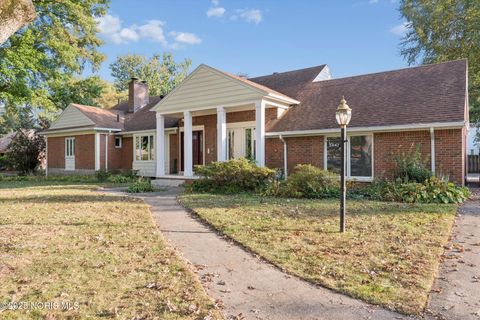 Tiny photo for 3447 Kingsgate Road, Toledo, OH 43606 (MLS # 10000166)