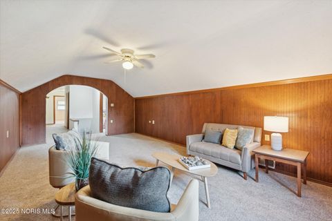 Tiny photo for 3447 Kingsgate Road, Toledo, OH 43606 (MLS # 10000166)