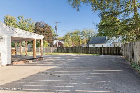 Tiny photo for 3447 Kingsgate Road, Toledo, OH 43606 (MLS # 10000166)