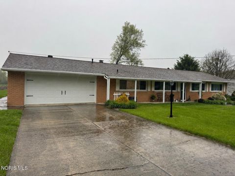 Photo of 3462 Makley Drive, Lima, OH 45805 (MLS # 10006964)