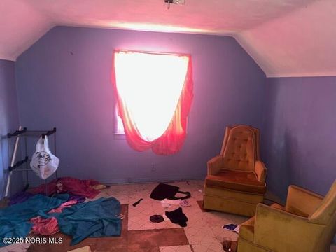 Tiny photo for 1016 E Central Avenue, Toledo, OH 43608 (MLS # 10000682)