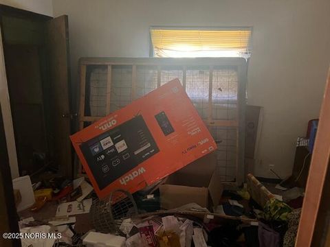 Tiny photo for 1016 E Central Avenue, Toledo, OH 43608 (MLS # 10000682)