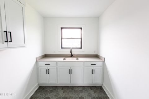 Tiny photo for 7902 Trestle Bend Road, Monclova, OH 43542 (MLS # 10005097)