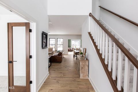 Tiny photo for 7902 Trestle Bend Road, Monclova, OH 43542 (MLS # 10005097)