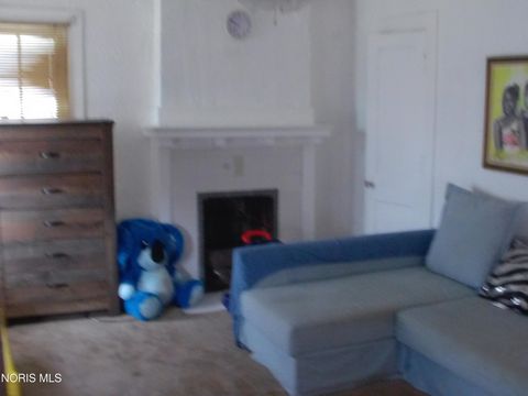 Tiny photo for 2721 Parkwood Avenue, Toledo, OH 43610 (MLS # 10004869)