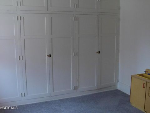 Tiny photo for 2721 Parkwood Avenue, Toledo, OH 43610 (MLS # 10004869)