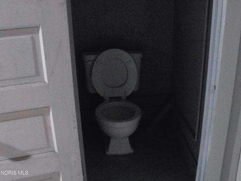 Tiny photo for 2721 Parkwood Avenue, Toledo, OH 43610 (MLS # 10004869)