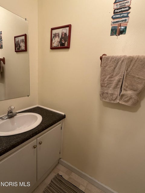 Tiny photo for 802 S Favony Avenue, Holland, OH 43528 (MLS # 10013281)