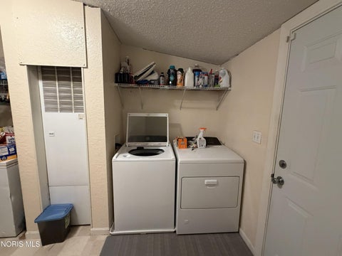 Tiny photo for 802 S Favony Avenue, Holland, OH 43528 (MLS # 10013281)