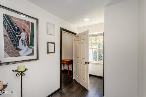 Tiny photo for 56 Back Bay Road, Bowling Green, OH 43402 (MLS # 10014873)