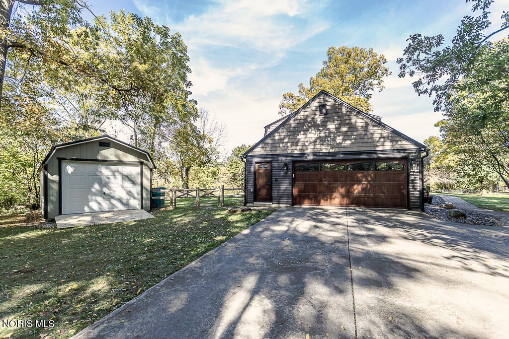 56 Back Bay Road