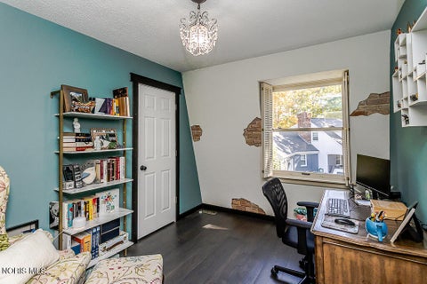 Tiny photo for 56 Back Bay Road, Bowling Green, OH 43402 (MLS # 10014873)