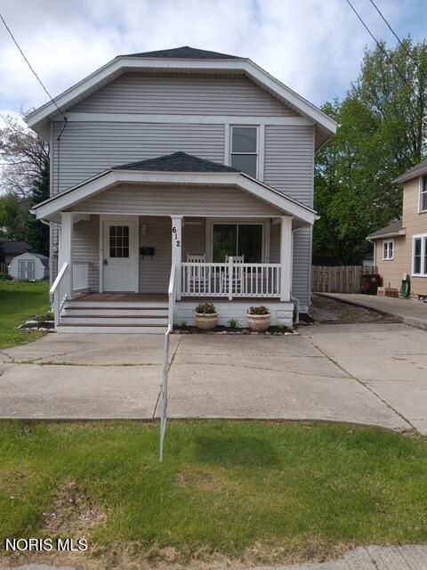 Photo of 612 Downs Street, Defiance, OH 43512 (MLS # 10006918)