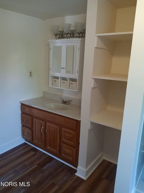 Tiny photo for 612 Downs Street, Defiance, OH 43512 (MLS # 10006918)