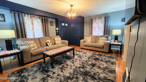 Tiny photo for 4037 Commonwealth Avenue, Toledo, OH 43612 (MLS # 10003611)