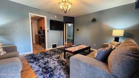 Tiny photo for 4037 Commonwealth Avenue, Toledo, OH 43612 (MLS # 10003611)