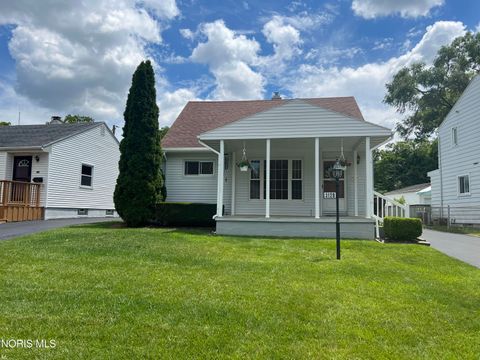 Homes For Sale - 3129 Daleford Drive<br/> Lucas County, Toledo, OH 43614