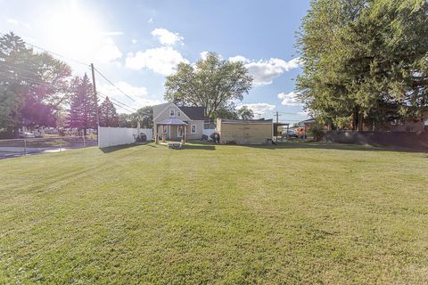 Tiny photo for 5404 Lewis Avenue, Toledo, OH 43612 (MLS # 10000120)