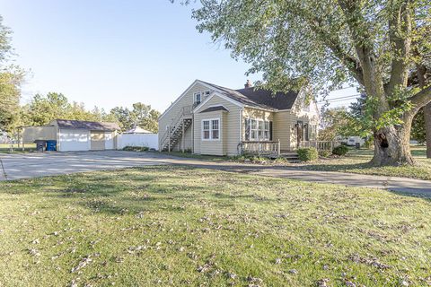 Tiny photo for 5404 Lewis Avenue, Toledo, OH 43612 (MLS # 10000120)
