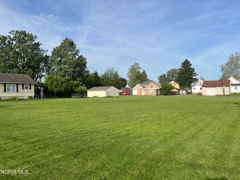 Tiny photo for Dickinson/sugar Sts, Fremont, OH 43420 (MLS # 10008121)
