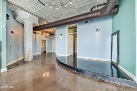 Tiny photo for 745 Washington Street #601, Toledo, OH 43604 (MLS # 10005338)