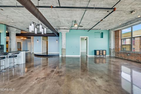 Tiny photo for 745 Washington Street #601, Toledo, OH 43604 (MLS # 10005338)