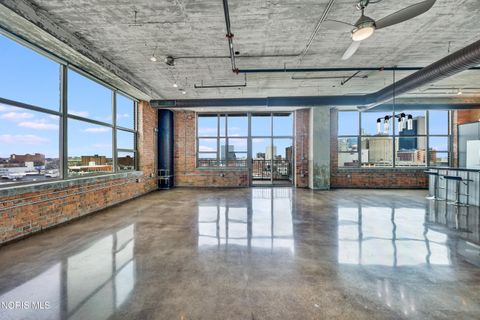 Tiny photo for 745 Washington Street #601, Toledo, OH 43604 (MLS # 10005338)