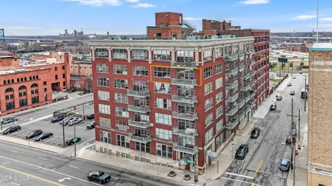 Photo of 745 Washington Street #601, Toledo, OH 43604 (MLS # 10005338)