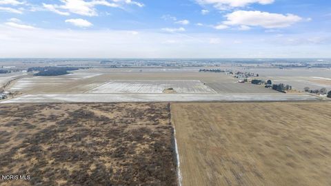 Tiny photo for 0 E Broadway, Perrysburg, OH 43551 (MLS # 10005329)