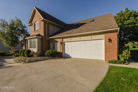 Tiny photo for 2145 S Lake Court, Findlay, OH 45840 (MLS # 10014041)