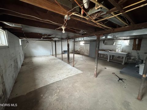 Tiny photo for 341 Defiance Avenue, Findlay, OH 45840 (MLS # 10005049)