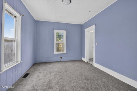 Tiny photo for 976 Post Street, Toledo, OH 43610 (MLS # 10012271)