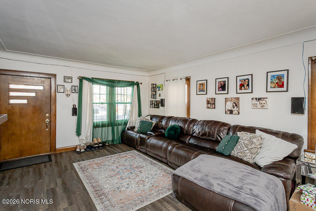 590 Sylvandale Avenue