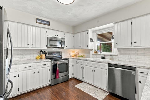 Tiny photo for 415 Center Drive, Upper Sandusky, OH 43351 (MLS # 10014852)