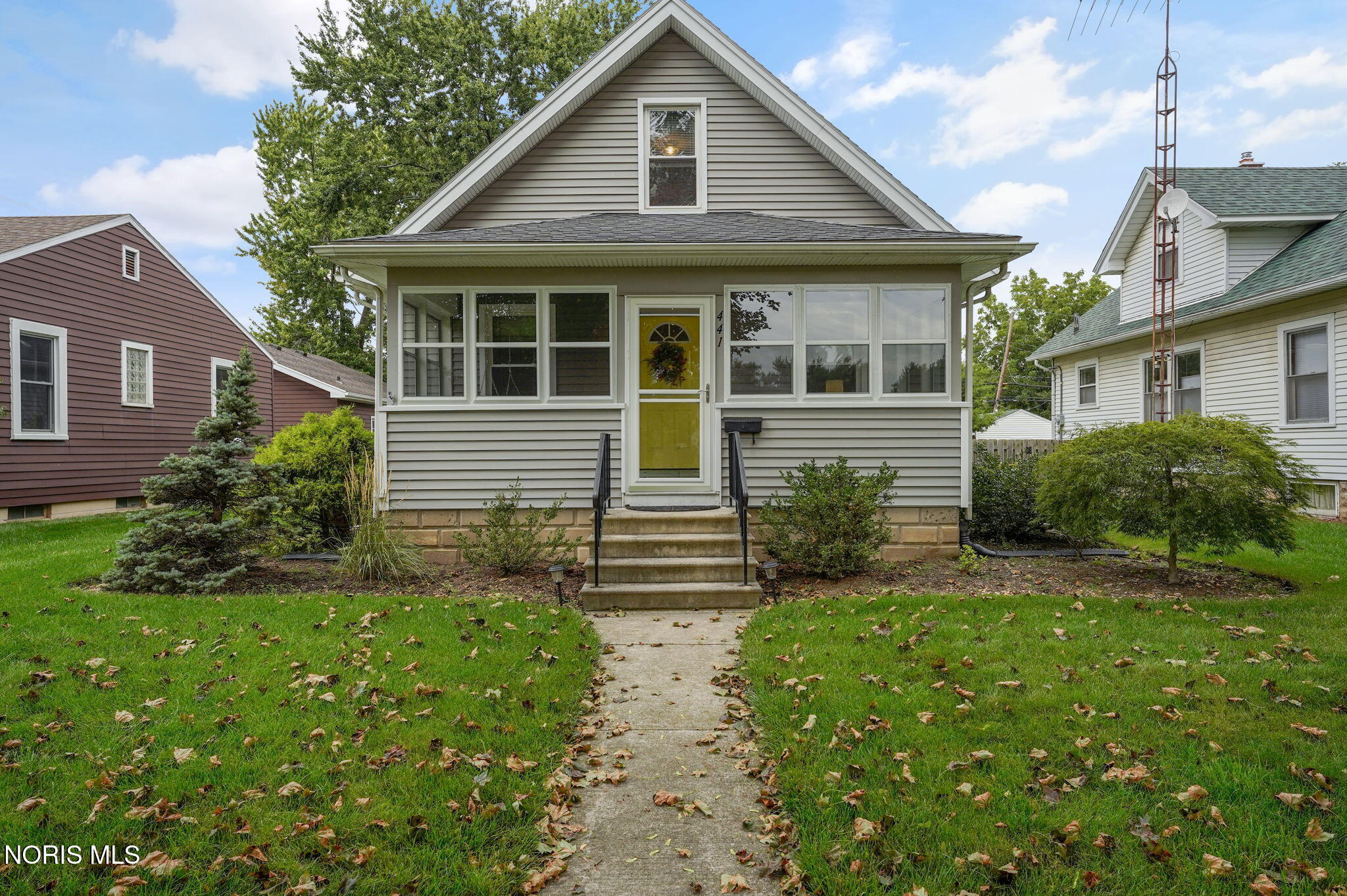 441 W 6th Street