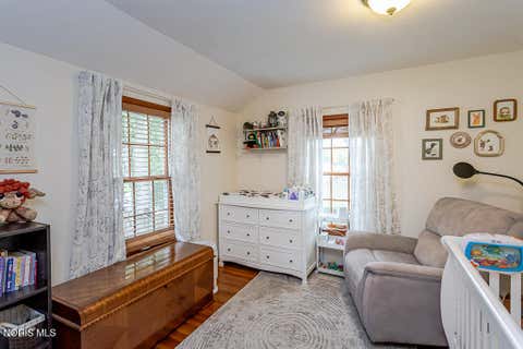 Tiny photo for 833 River Road, Maumee, OH 43537 (MLS # 10011882)