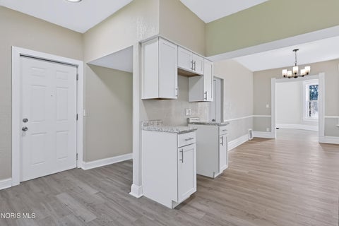 Tiny photo for 4106 Peak Avenue, Toledo, OH 43612 (MLS # 10012397)
