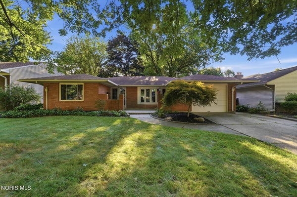 210 CEDAR LN, WATERVILLE, OH 43566 - Image e8d2d7baf6493ab8dfaa37057ca92c23/2197991249