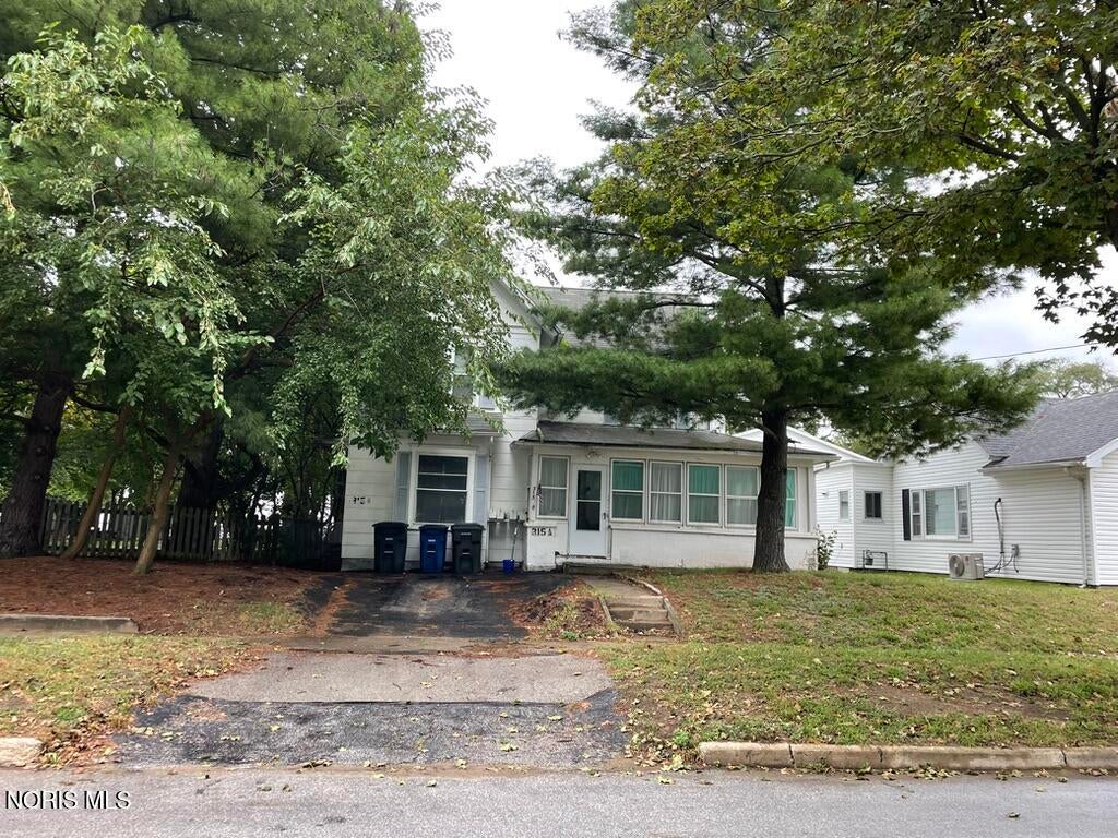 315 E Evers Avenue