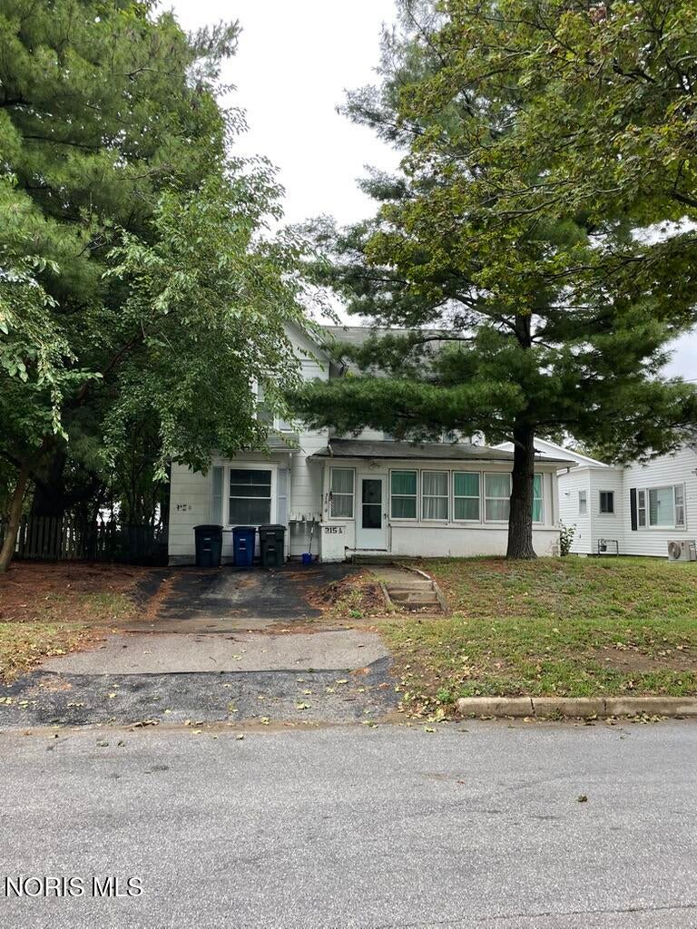 315 E Evers Avenue