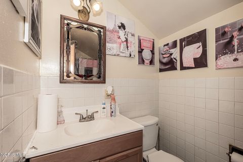 Tiny photo for 4048 Asbury Drive, Toledo, OH 43612 (MLS # 10006435)