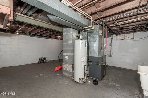 Tiny photo for 4048 Asbury Drive, Toledo, OH 43612 (MLS # 10006435)