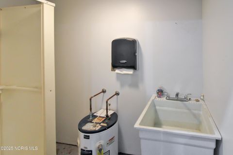 Tiny photo for 423 Fulton Street, Port Clinton, OH 43452 (MLS # 10000568)