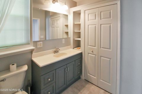 Tiny photo for 423 Fulton Street, Port Clinton, OH 43452 (MLS # 10000568)