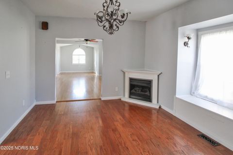Tiny photo for 423 Fulton Street, Port Clinton, OH 43452 (MLS # 10000568)