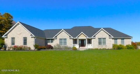 Photo of 18436 E Us Route 224, Findlay, OH 45840 (MLS # 10000782) Photo of 18436 E Us Route 224, Findlay, OH 45840 (MLS # 10000782)