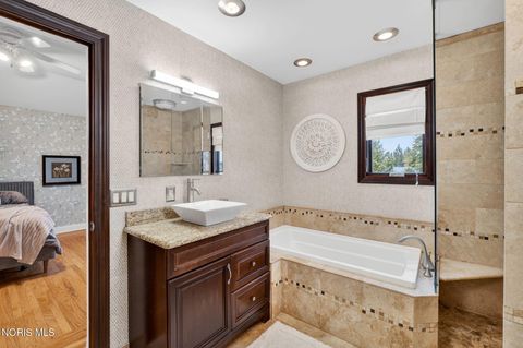 Tiny photo for 5955 Hawthorne Drive, Sylvania, OH 43560 (MLS # 10004419)