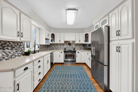 Tiny photo for 5955 Hawthorne Drive, Sylvania, OH 43560 (MLS # 10004419)