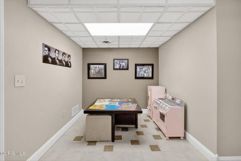 Tiny photo for 5955 Hawthorne Drive, Sylvania, OH 43560 (MLS # 10004419)