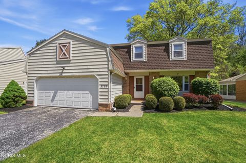 Tiny photo for 3732 Fairwood Drive, Sylvania, OH 43560 (MLS # 10007274)